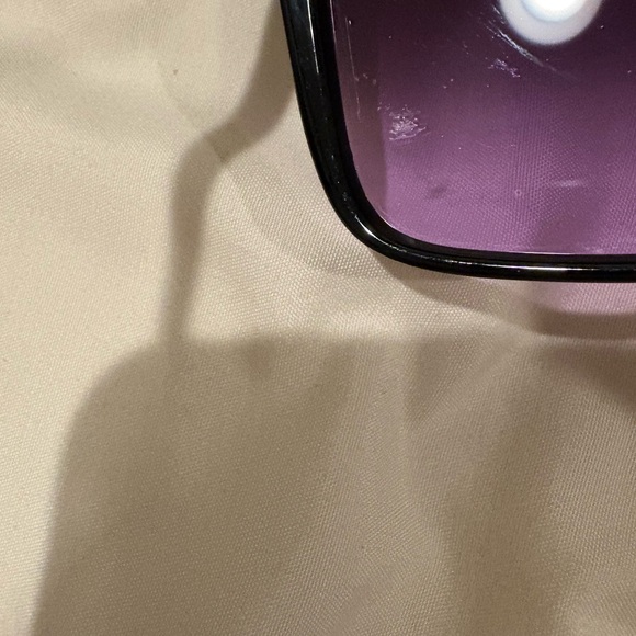 Quay Australia Black Sunglasses - Picture 5 of 5